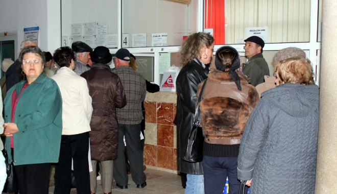 Cum te poți asigura la pensie dacă nu ești angajat - cumtepoiasigura-1398360356.jpg