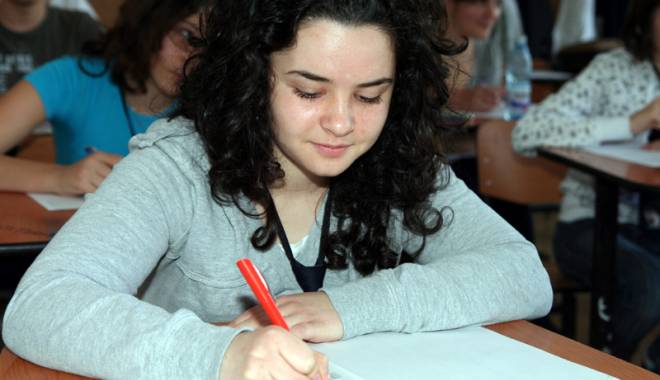 Cum se vede din bancă reforma sistemului de educație - cumvaddinbanca-1444064003.jpg