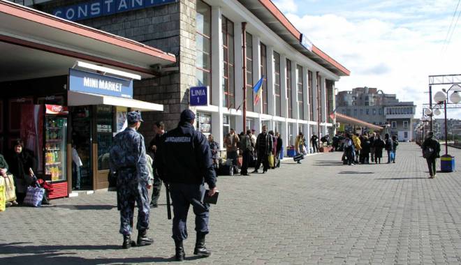 Cum vor circula trenurile de Revelion - cumvorcircula-1419776308.jpg