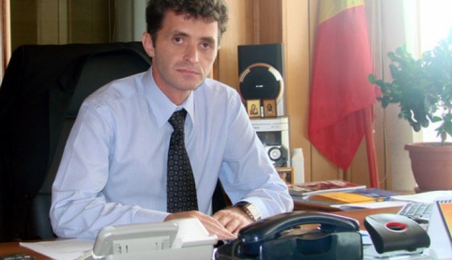Președintele filialei PDL s-a înscris la PNL - cupaaaa02277300-1365160131.jpg