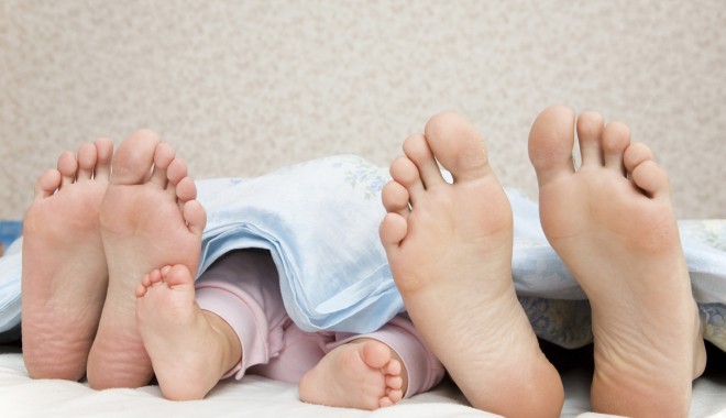 A apărut un bebe în familie? Relația de cuplu ar putea avea de suferit - cuplubebe-1360586964.jpg