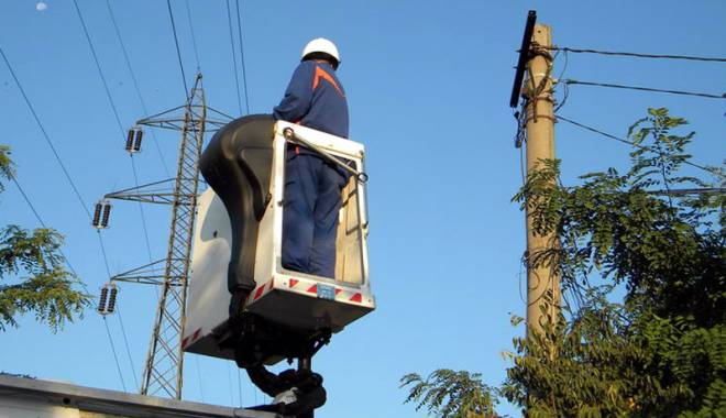 Zona Capitol din Constanța, fără curent electric - curent-1423676888.jpg