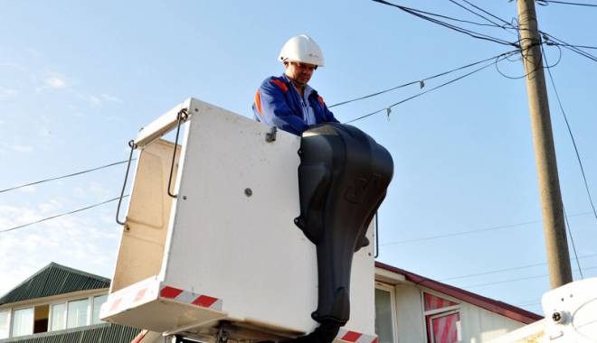 Mai multe străzi din Constanța,  fără curent electric - curent-1426533638.jpg