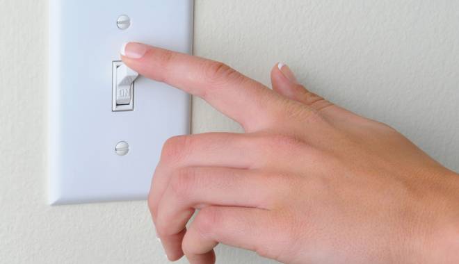 Localitatea Eforie Sud, fără curent electric - curent-1427309370.jpg