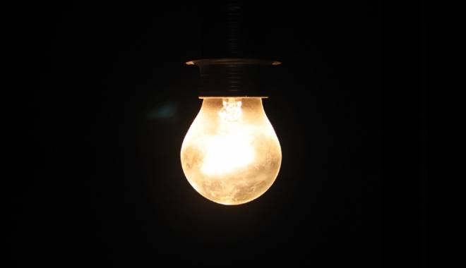 Mai multe localități din județ,  fără curent electric - curent-1439726760.jpg