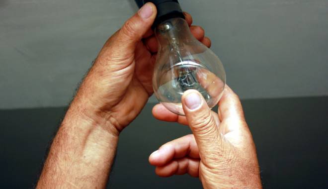 Zona Trocadero din Constanța, fără curent electric - curent-1441123535.jpg