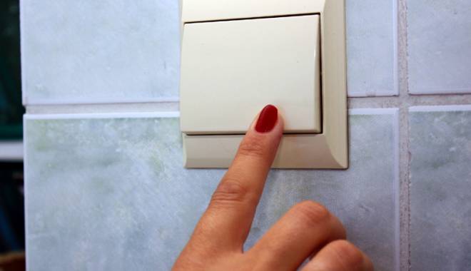 Localitatea Siliștea, fără curent electric - curent-1441212262.jpg