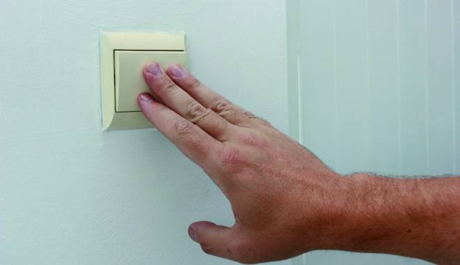 Centrul Constanței,  fără  curent electric - curent-1442504775.jpg