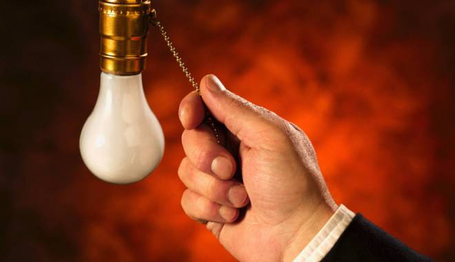 Mai multe localități din județ, fără curent electric - curent-1446390189.jpg