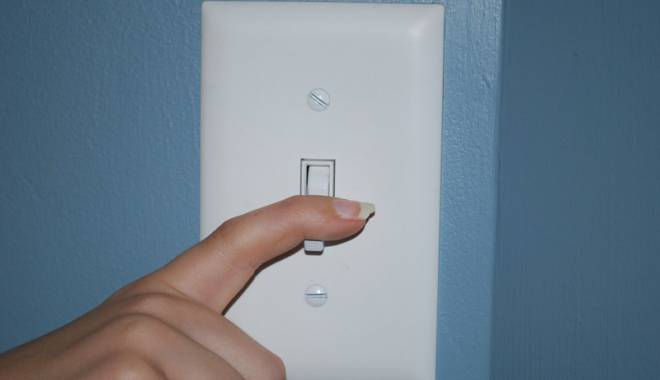 Stațiunea Costinești,  fără curent electric - curent-1447264232.jpg