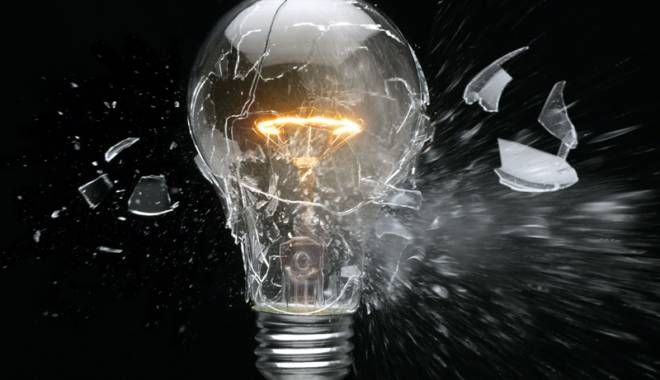 Mai multe străzi din Constanța, fără curent electric - curent-1454349774.jpg