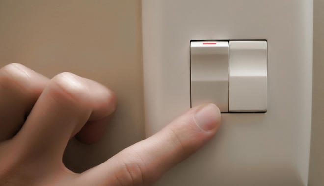 Atenție, se oprește curentul electric, la Constanța! - curent-1459965069.jpg