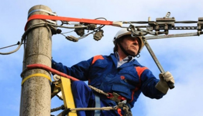 Mai multe străzi din Constanța, fără curent electric - curent-1495122602.jpg