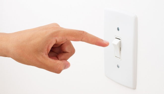 Zona peninsulară  și centrul Constanței, fără curent electric - curent-1505663699.jpg