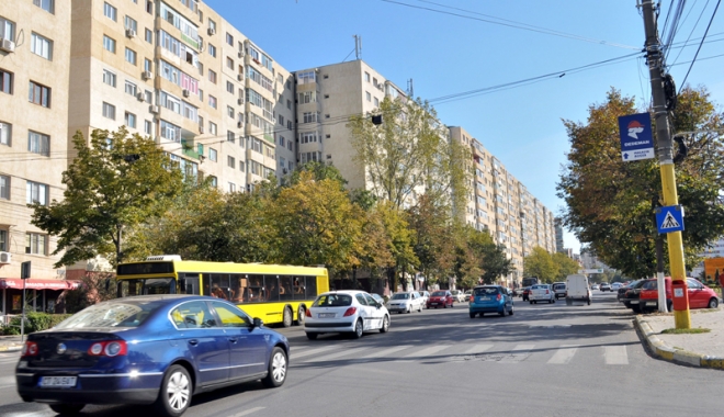 Mai multe zone ale Constanței, fără curent electric - curent-1509644151.jpg