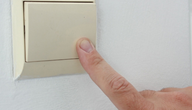 Centrul Constanței, fără curent electric - curent-1512746987.jpg