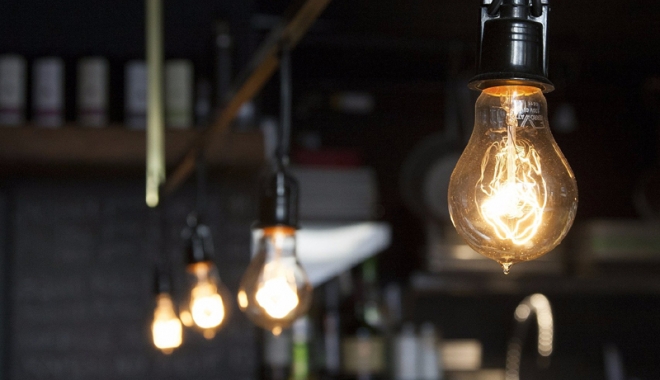 Atenție, se oprește curentul electric! - curent-1516799966.jpg