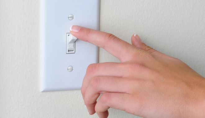 Centrul Constanței, fără curent electric - curent-1518712632.jpg