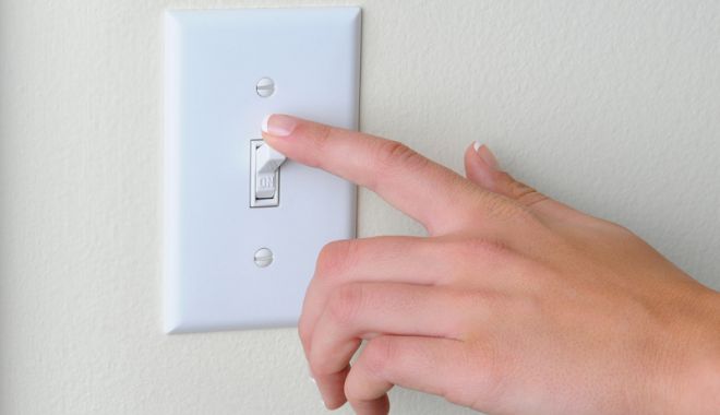 Se oprește curentul electric în județ. Ce localități sunt afectate - curent-1523285261.jpg