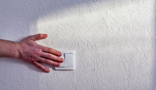 Atenție, se oprește curentul electric la Constanța! - curent-1564434837.jpg