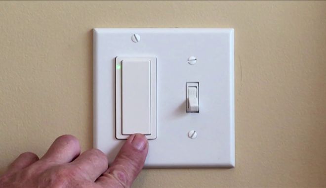 Mai multe zone din Constanța, fără curent electric - curent-1564944317.jpg