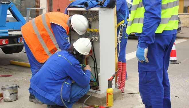 Mai multe străzi din Constanța, fără curent electric - curent-1573592878.jpg