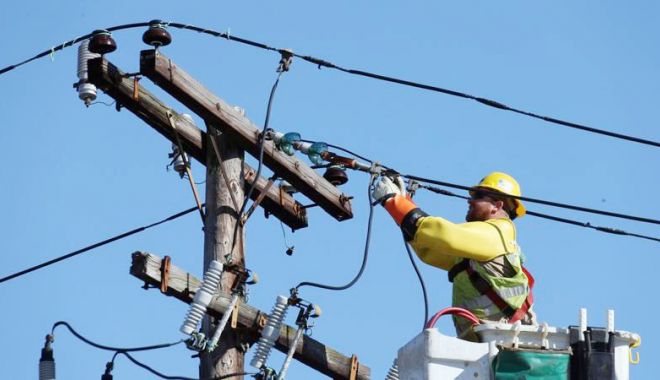 Mai multe străzi din Constanța, fără curent electric - curent-1578945809.jpg