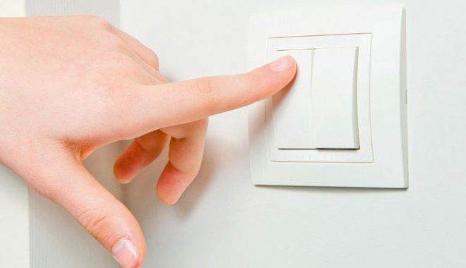 Atenție, se oprește curentul electric! - curent-1590327194.jpg