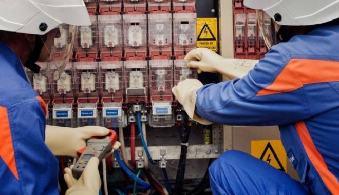 Oraşele Constanţa şi Năvodari, fără curent electric - curent-1602008704.jpg