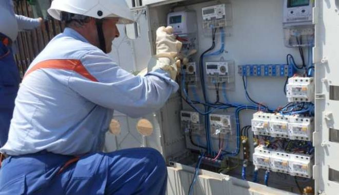 Atenţie, se opreşte curentul electric! - curent-1605457754.jpg