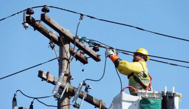 Localitatea Mihail Kogălniceanu rămâne fără curent electric - curent-1688064826.jpg