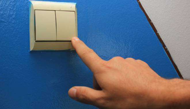 Lucrări ENEL. Află aici unde se oprește curentul electric, astăzi, la Constanța - curent1435246299-1442568019.jpg