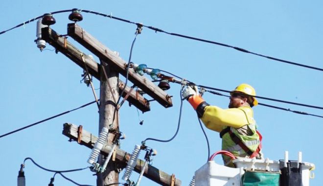 Mai multe localități din județ, fără curent electric - curent2-1576879131.jpg