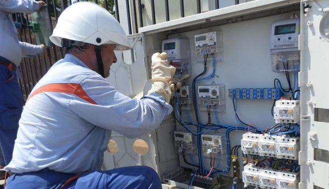 Mai multe localităţi din judeţ, fără curent electric - curent2-1643652972.jpg