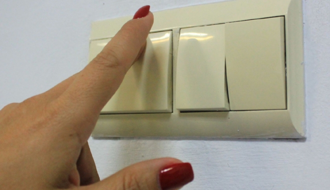 Zona Casa de Cultură din Constanța, fără curent electric - curentelectricintrerupator7-1504018119.jpg