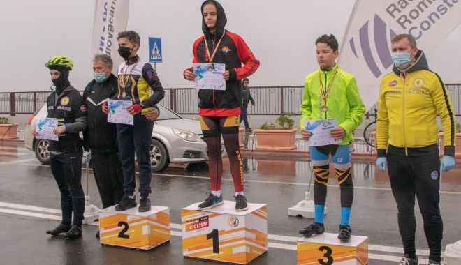 Cursă de toamnă! Ei sunt campionii Cupei Mării Negre la ciclism, etapa a doua - cursa2-1604248451.jpg