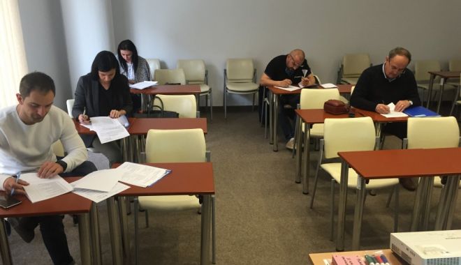 Peste 17.800 de persoane au participat, anul acesta, la cursuri de formare profesională - cursuri-1668776718.jpg