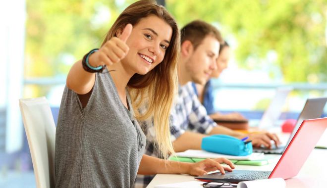 Cursuri complementare pentru studenții de la 