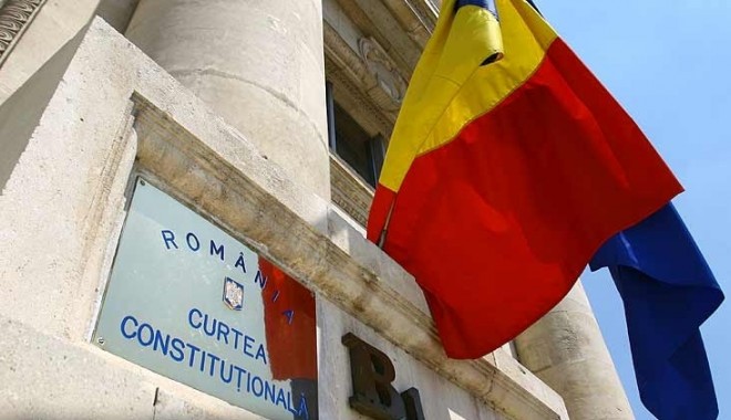 CCR RESPINGE modificările aduse Codului Penal - curte-1389783246.jpg