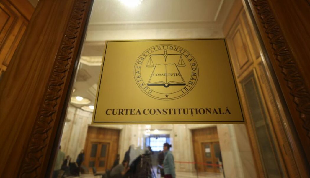 Magistrații nu vor să renunțe la beneficii. Pachetul privind reforma pensiilor tranșat la CCR