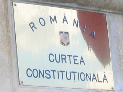 Curtea Constituțională: Presiunile politice la adresa Curții, incompatibile cu exercițiul democratic - curteaconstitutionalafront-1340887233.jpg