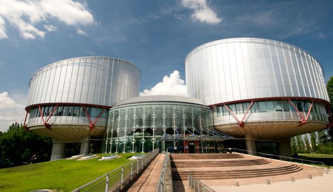 Număr uriaș de plângeri în așteptare la Curtea Europeană a Drepturilor Omului. Câte vin din România
