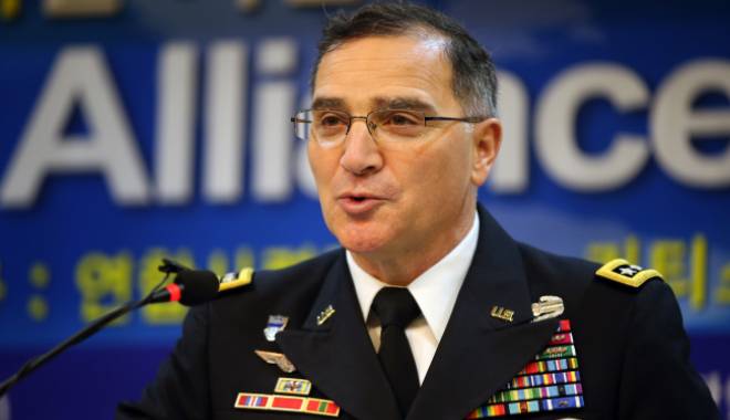Forțele americane din Peninsula Coreea, în stare de alertă maximă - curtisscaparrotti-1452505471.jpg
