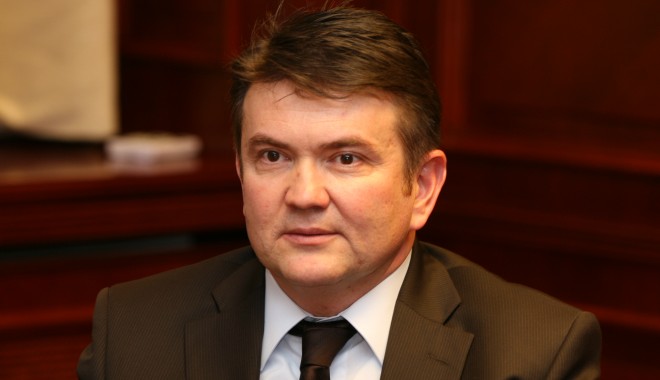 Curt-Mola va prelua atribuțiile lui Palaz până la numirea unui nou prefect - curtmola-1335264355.jpg