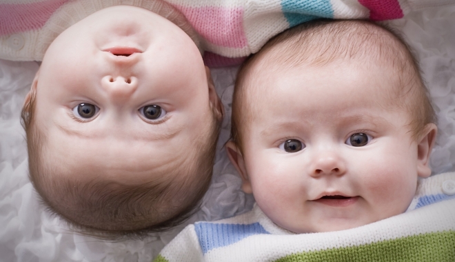 Conversație incitantă, pe bază de alcool - cutetwinsbabywide-1514886743.jpg