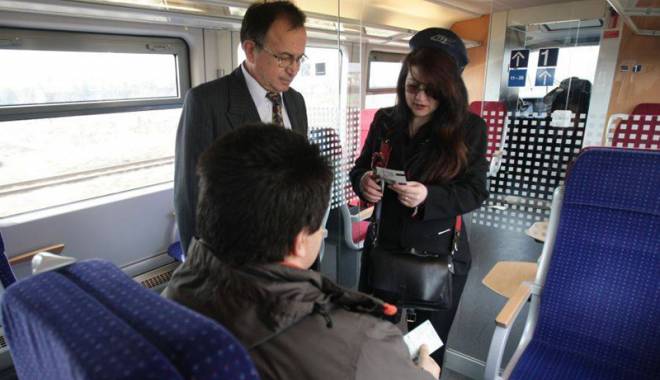 La mare de 1 Mai, cu Trenurile Tineretului - cutrenullamare-1429885636.jpg