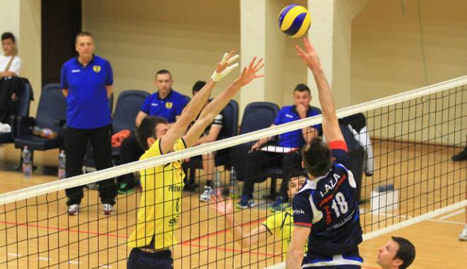 Volei: CVM Tomis a câștigat amicalul cu Lukoil Burgas - cvm1444929843-1445020266.jpg