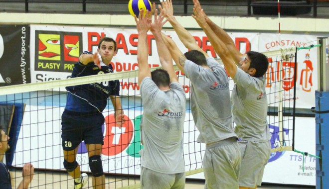 DA1 la volei masculin. CVM Tomis a pășit cu dreptul în noul sezon - cvmtomis-1413135374.jpg
