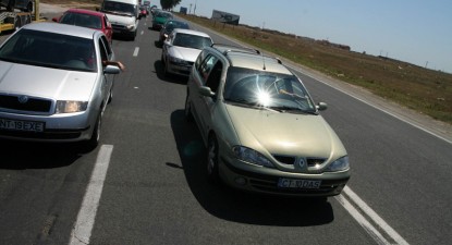 Rovinieta autocolantă va fi înlocuită, din august, cu rovinieta electronică - d0e0c05662a67856724221e9d363e2fe.jpg