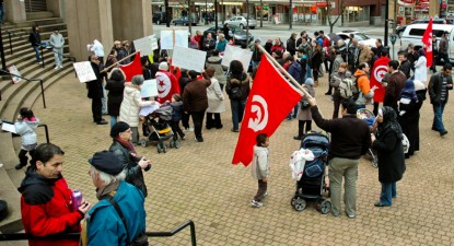 Refugiații tunisieni au protestat la Paris, cerând un tratament decent - d13339da7d0e681bdaee239682905cc3.jpg